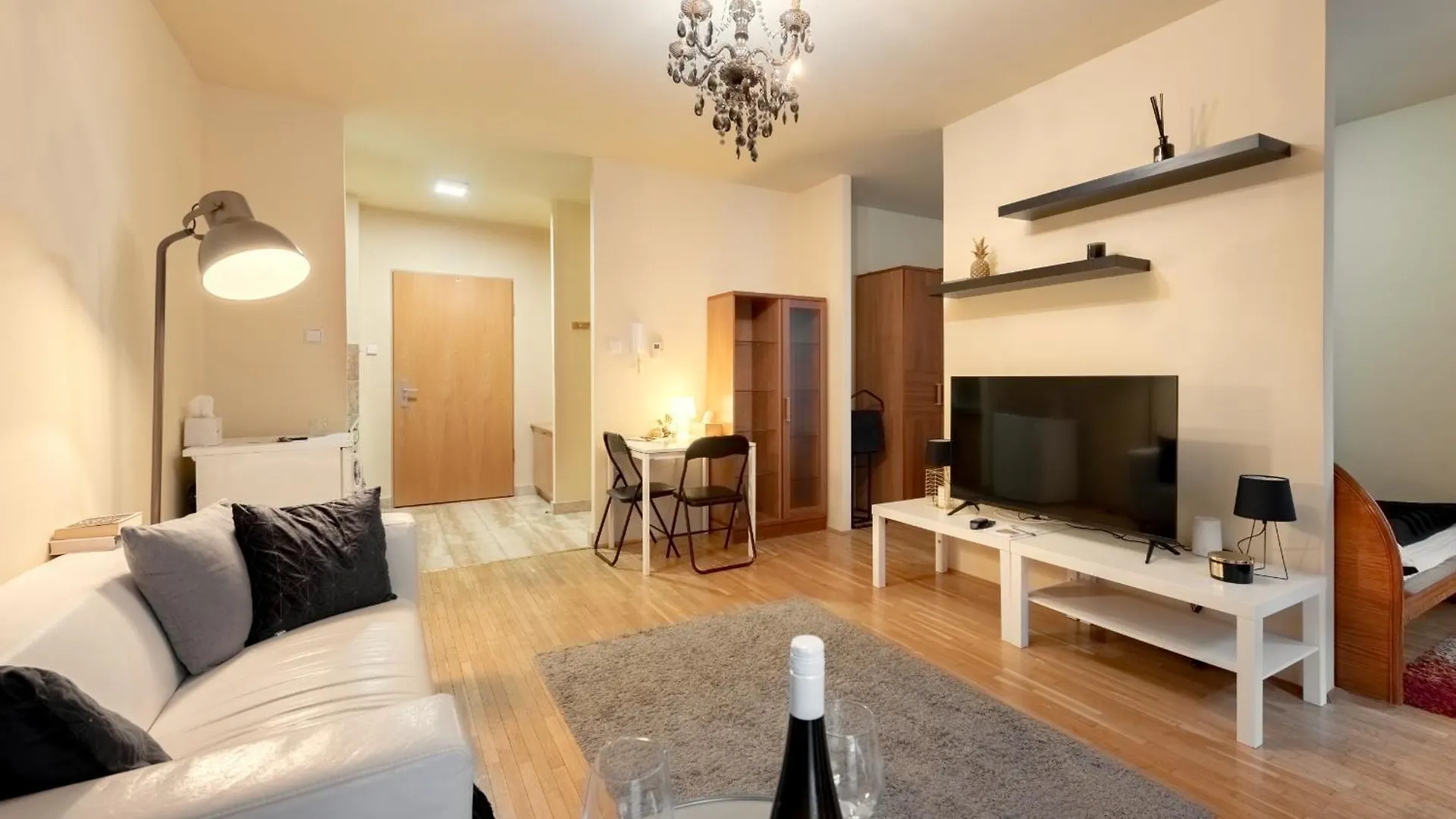 Artemisia Luxury Apartments Balcony II Budapest